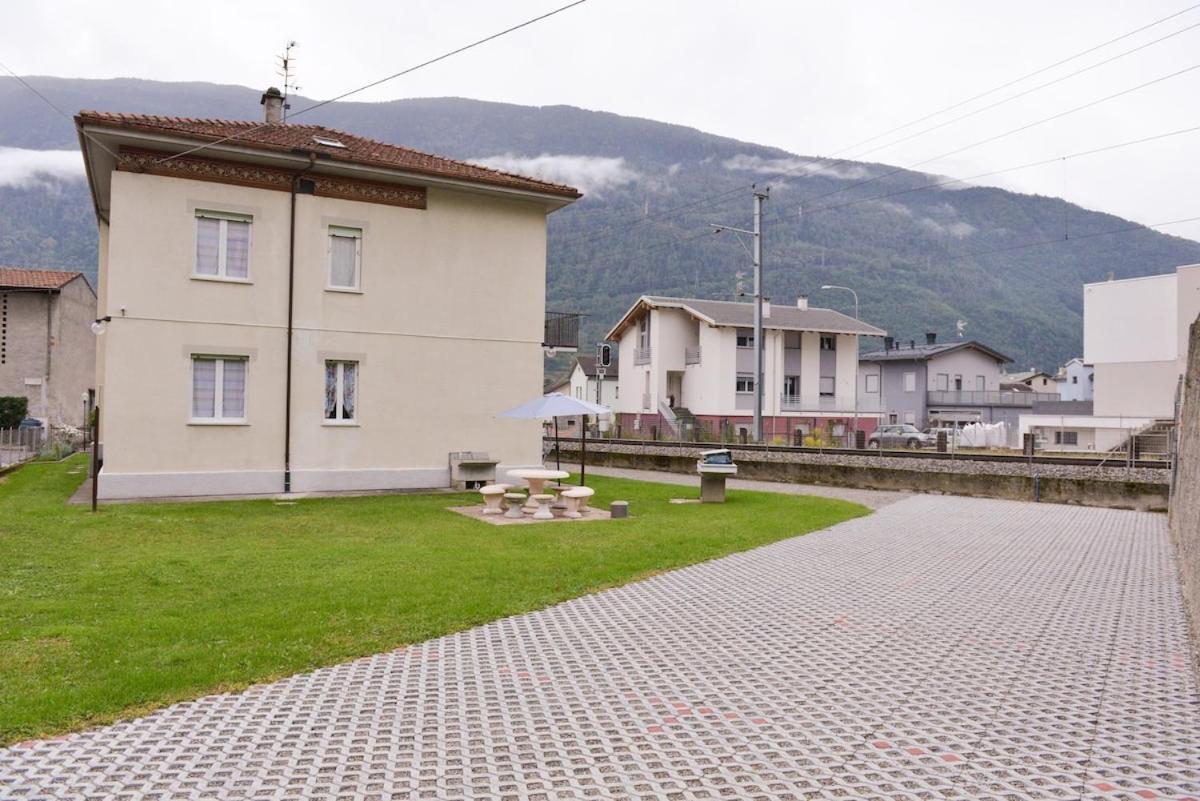 Alp Gruem Apartment - 8 Min Walk To Bernina Express Tirano Eksteriør bilde