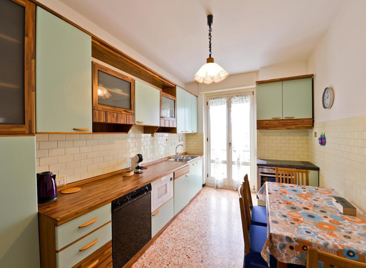Alp Gruem Apartment - 8 Min Walk To Bernina Express Tirano Eksteriør bilde